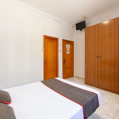 Oyo El Rincon Hotel Valencia Bagian luar foto